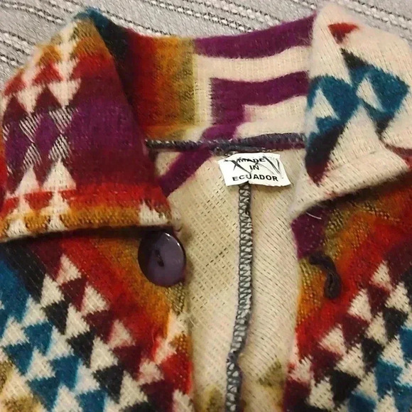 Alpaca poncho - Picture 3 of 3